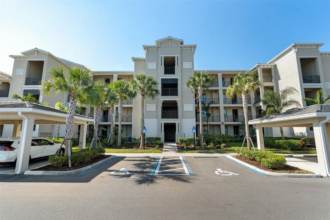 17902 Gawthrop Dr. #107, Bradenton, FL 34211