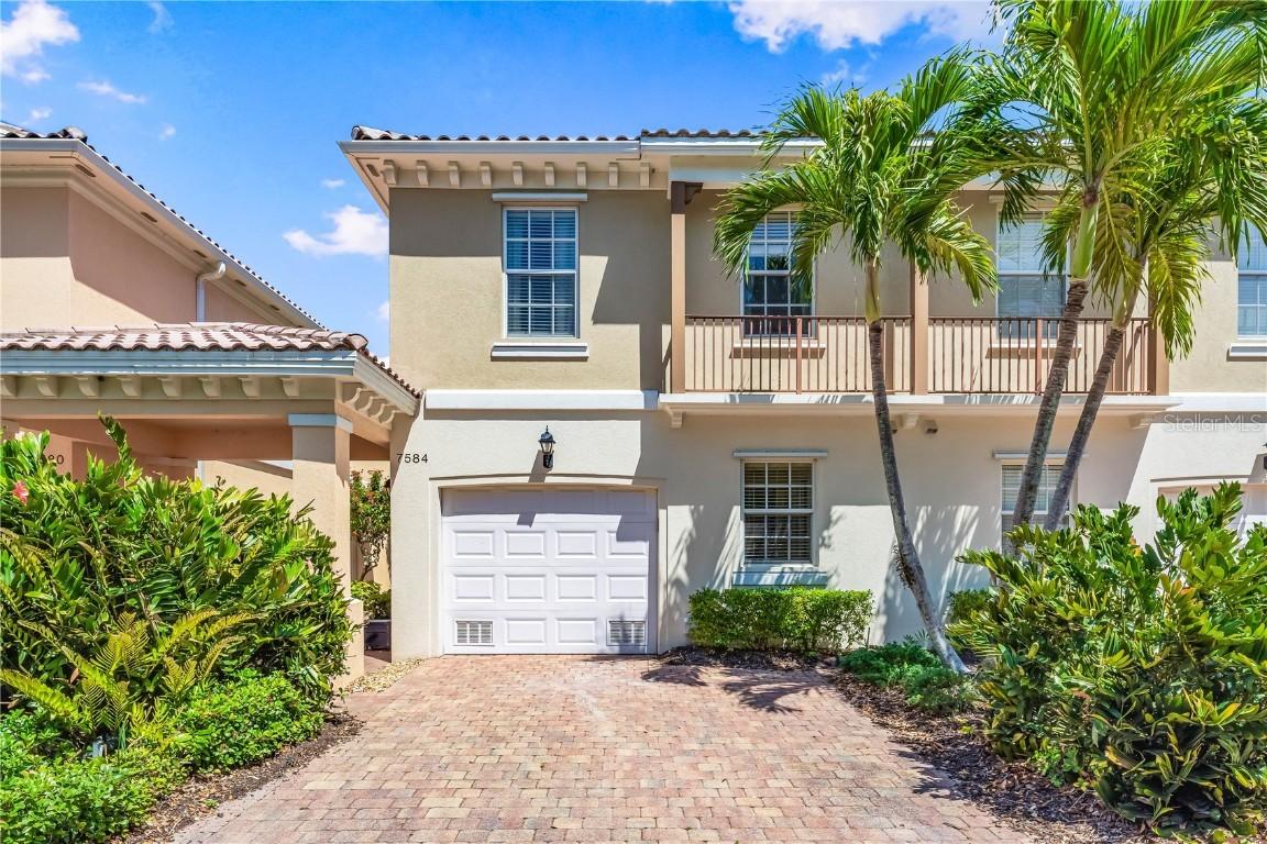 7584 Andora Dr., Sarasota, FL 34238