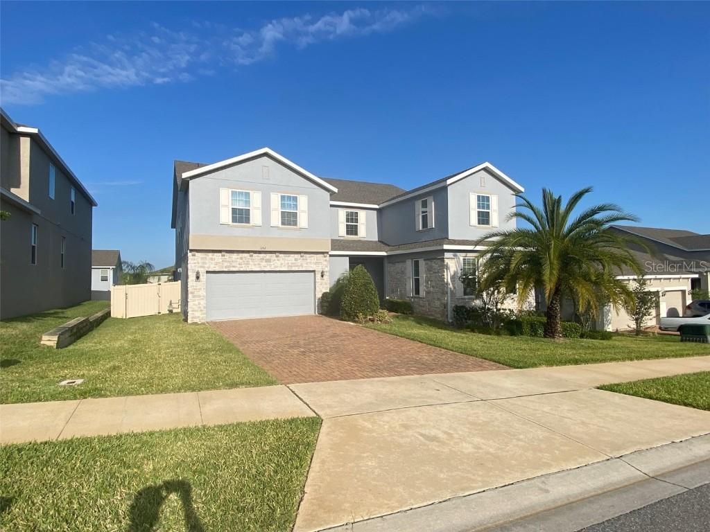 1142 Blarney St., Minneola, FL 34715