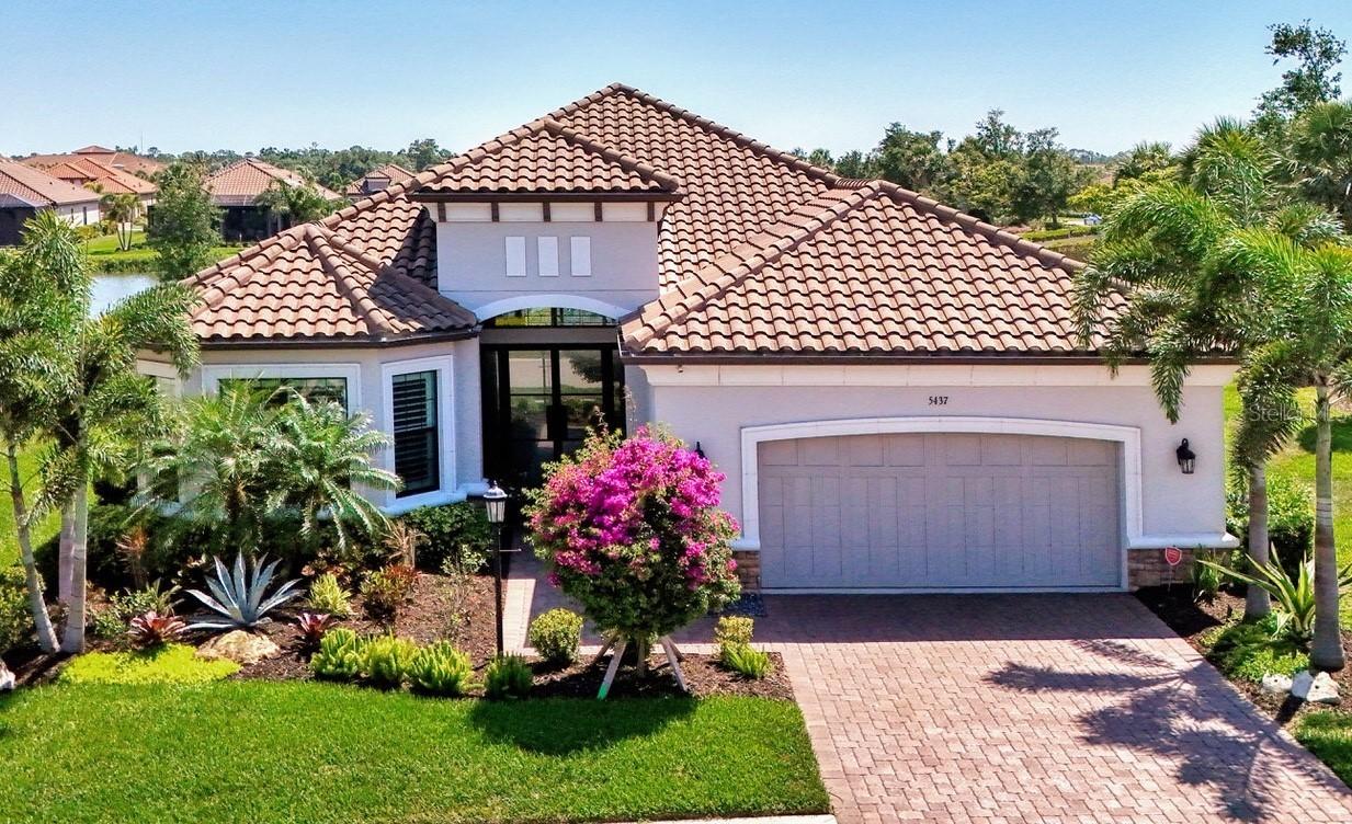 5437 Manchini St., Sarasota, FL 34238