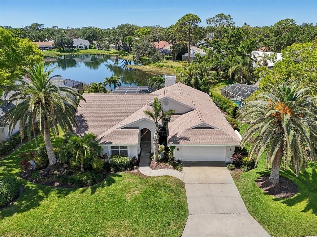8146 Shadow Pine Way, Sarasota, FL 34238