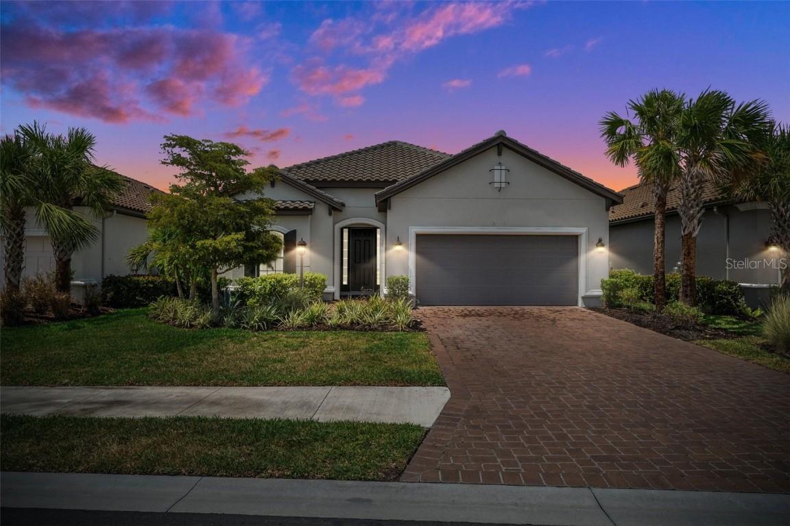6266 Mesa Glen, Bradenton, FL 34203