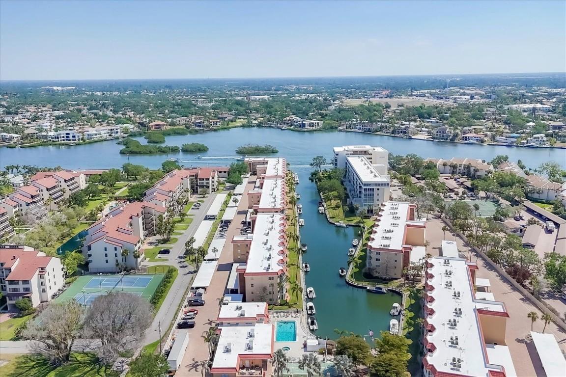 1250 N Portofino Dr. #304, Sarasota, FL 34242