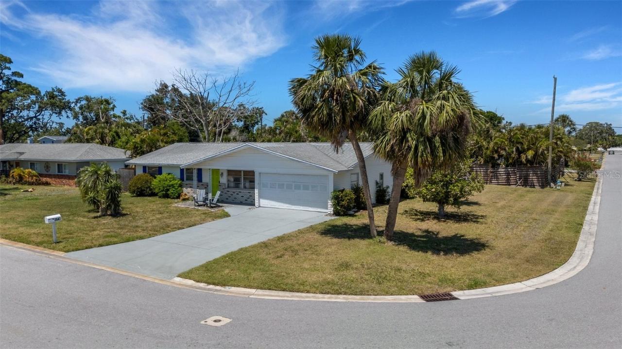 2647 Britannia Rd., Sarasota, FL 34231