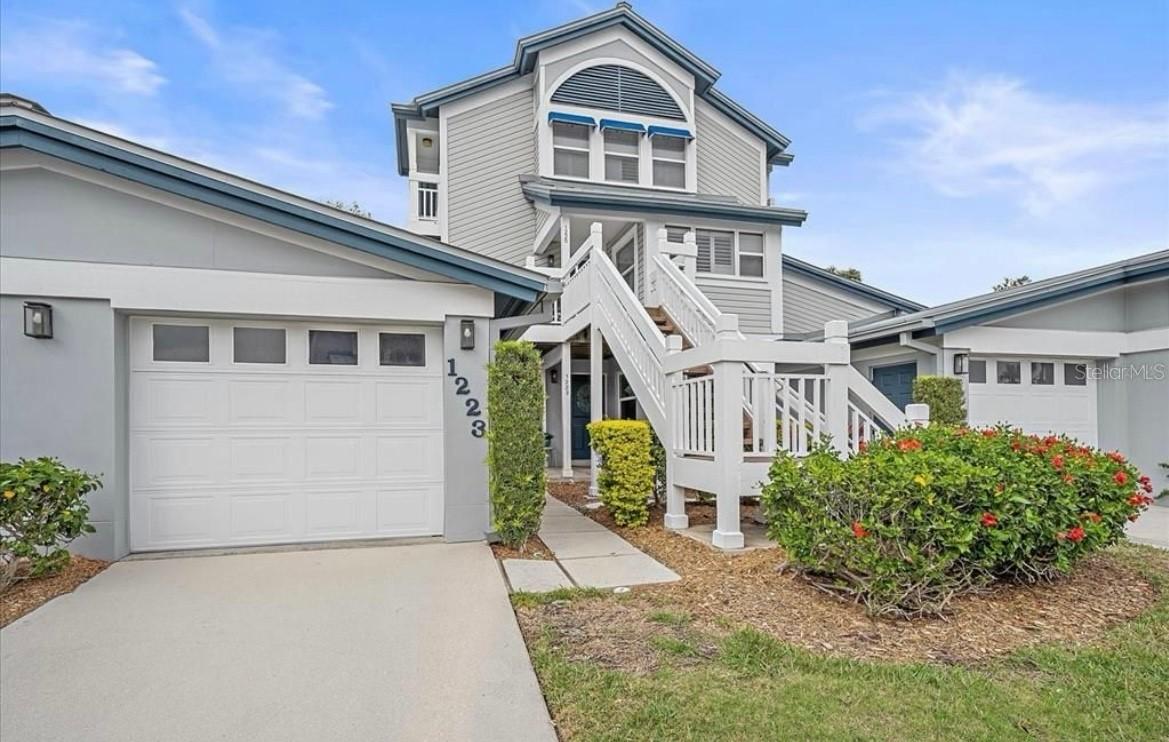1223 Siesta Bayside Dr., Sarasota, FL 34242