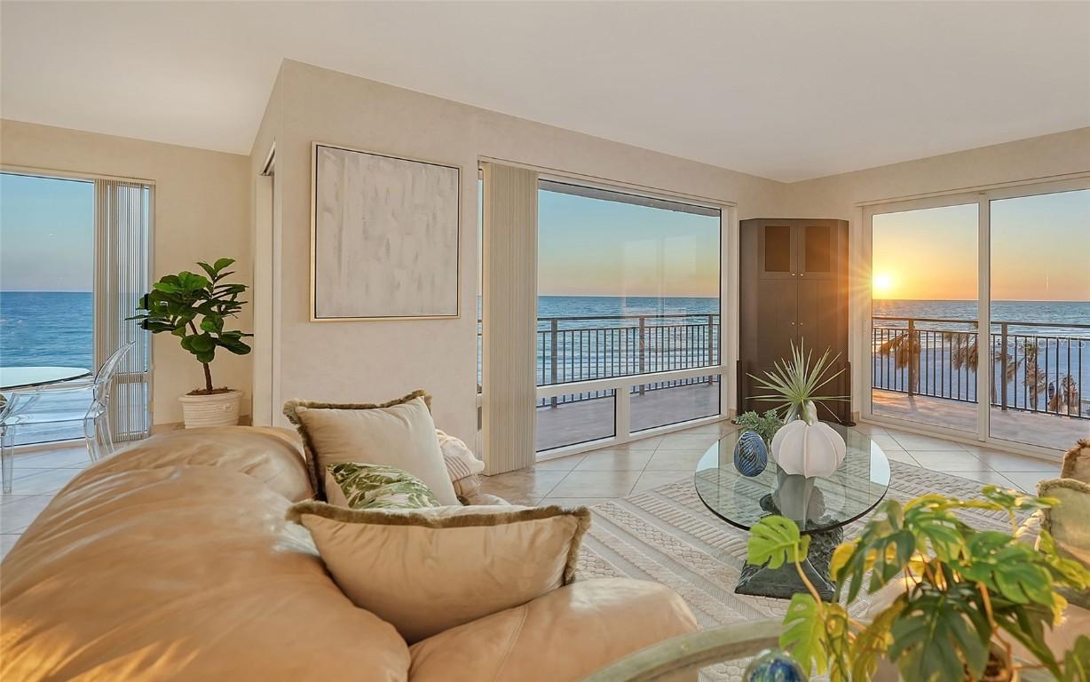 2525 Gulf Of Mexico Dr. #3F, Longboat Key, FL 34228