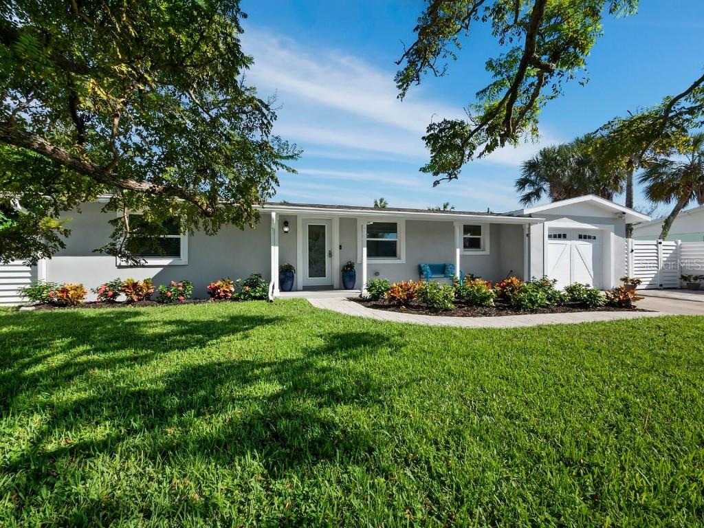 610 Russell St., Longboat Key, FL 34228