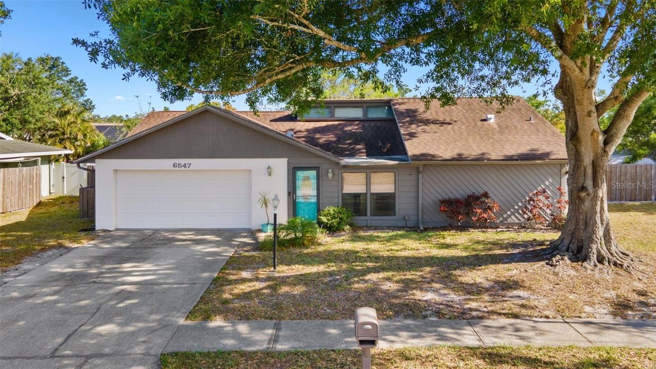 6547 Samoa Dr., Sarasota, FL 34241