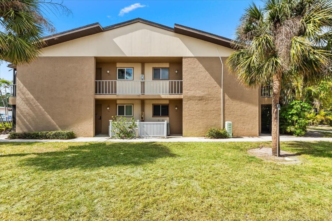 2950 Clark Rd. #113, Sarasota, FL 34231