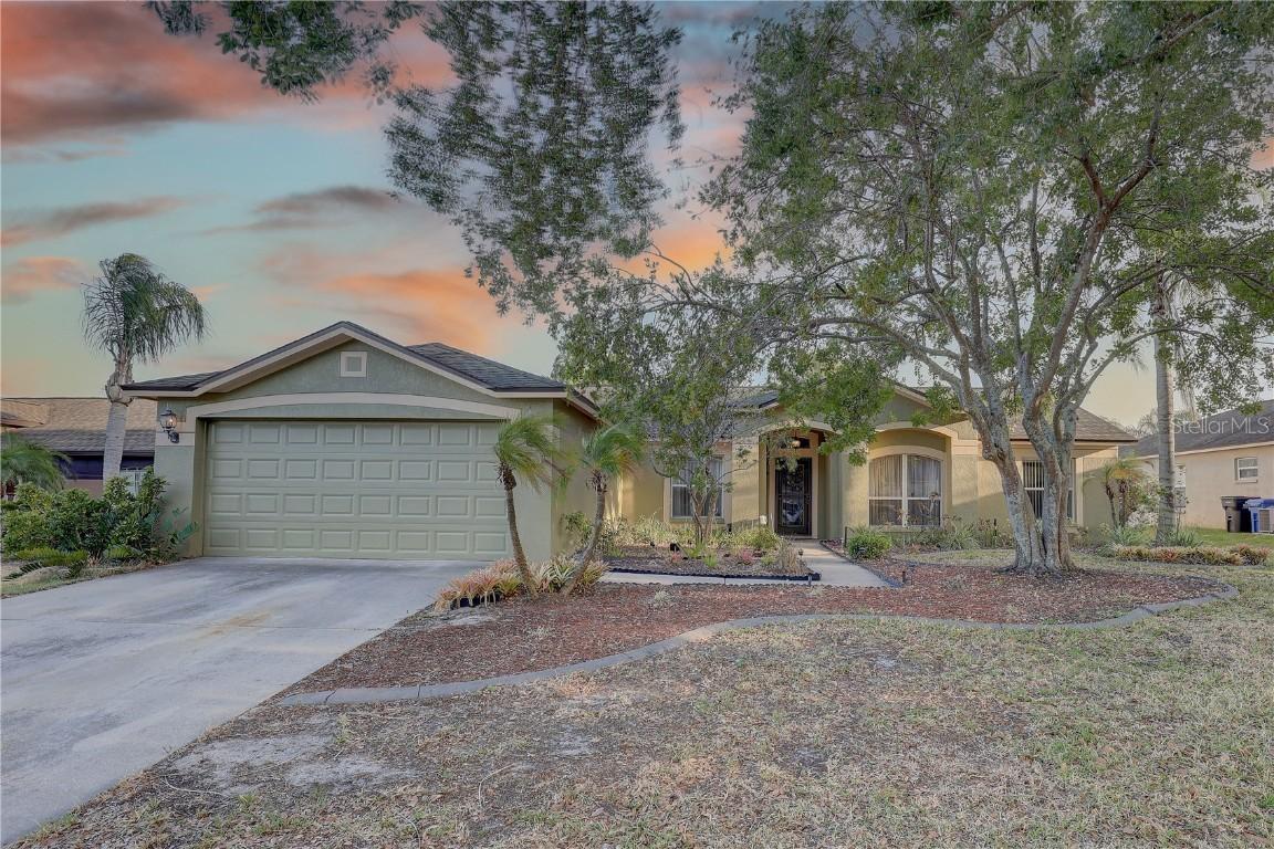 12805 Raysbrook Dr., Riverview, FL 33569