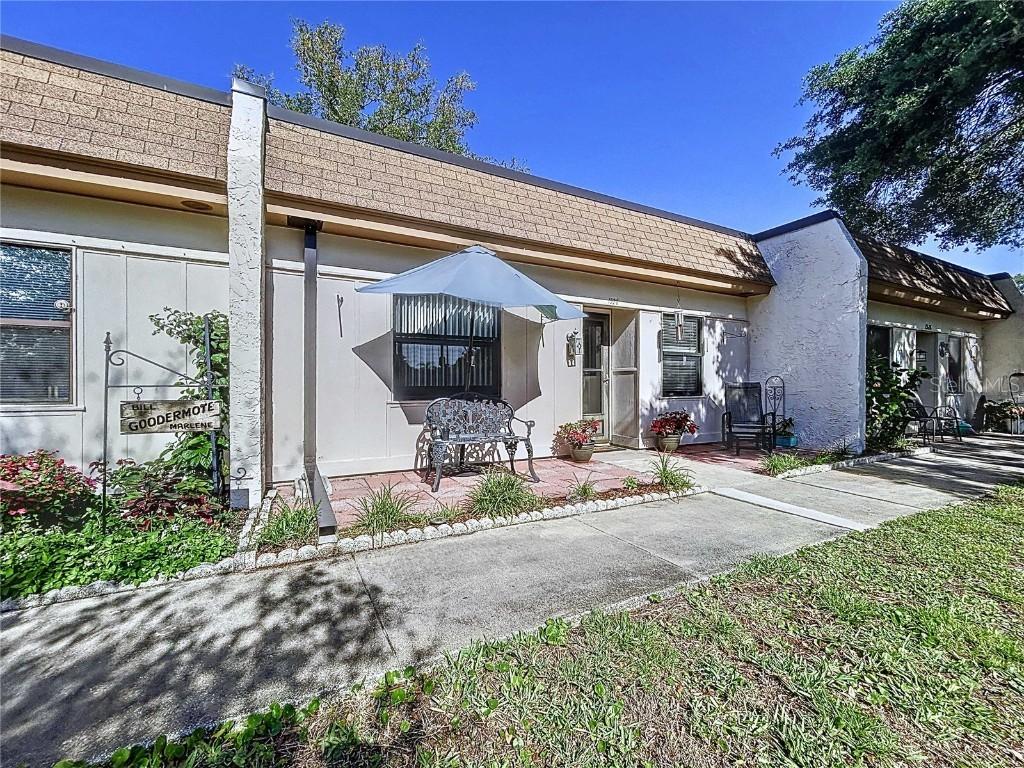 1526 Mission Hills Blvd. #18B, Clearwater, FL 33759