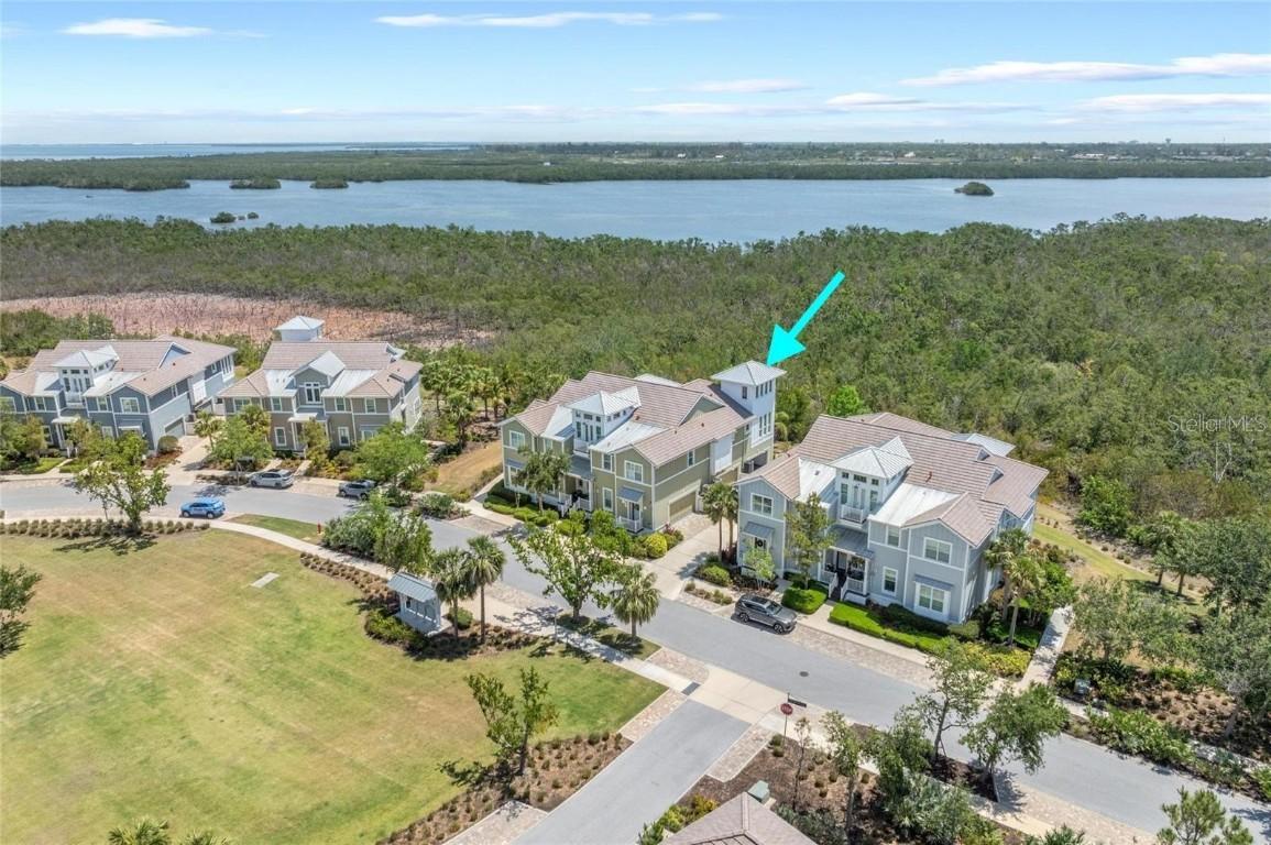 241 Sapphire Lake Dr. #201, Bradenton, FL 34209