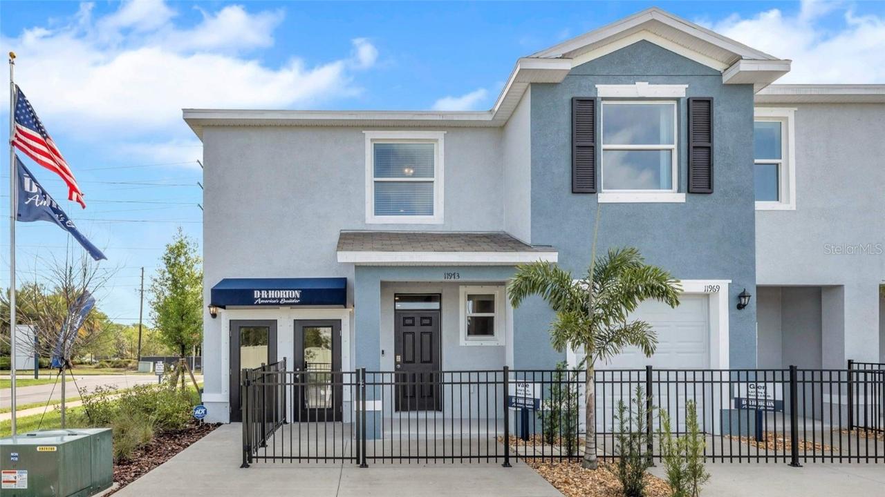 4077 Gold Dust Ln., Sarasota, FL 34243