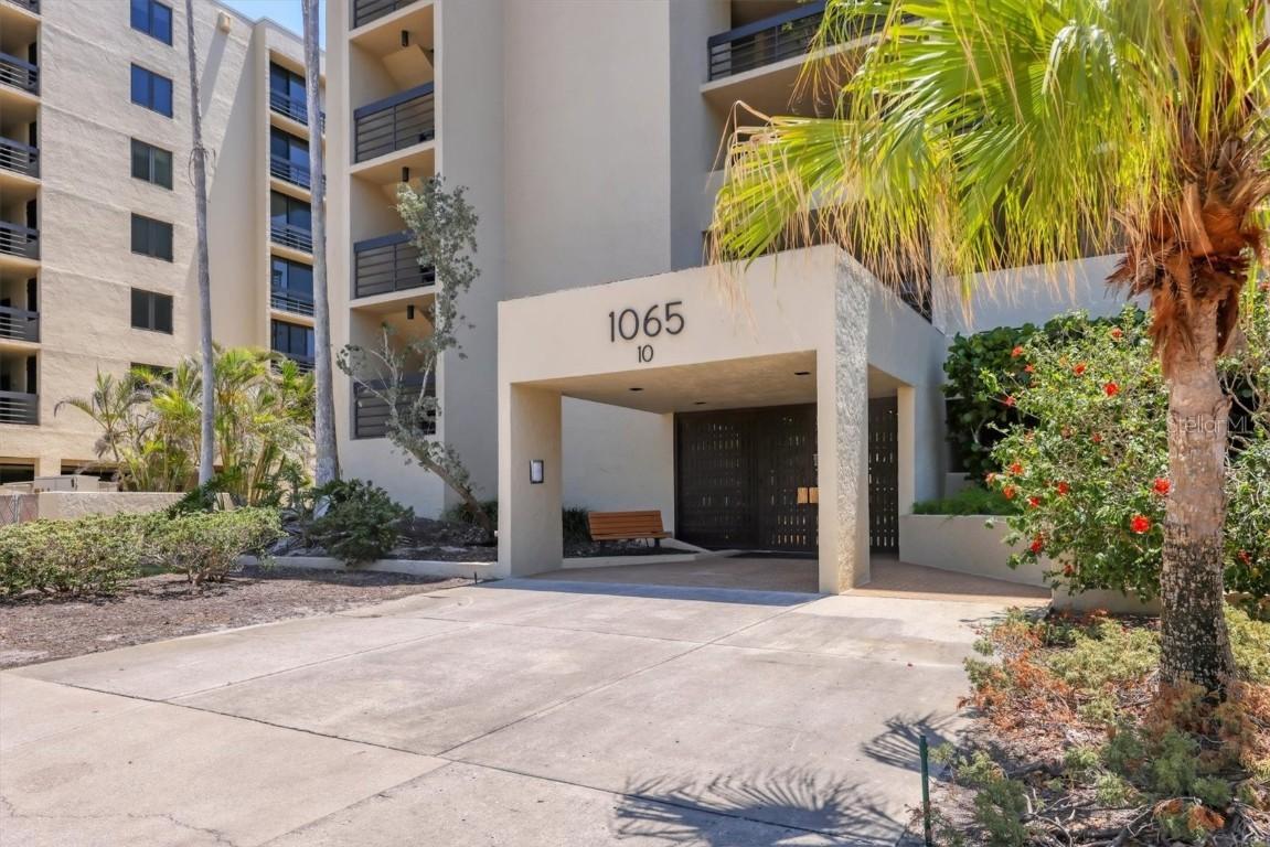 1065 Gulf Of Mexico Dr. #103, Longboat Key, FL 34228