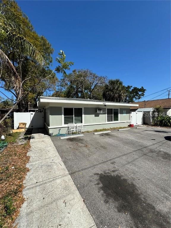1418 19th Ave., Bradenton, FL 34205