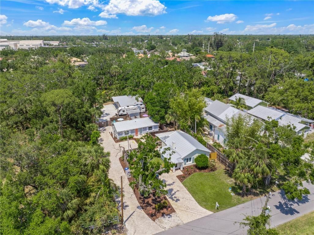 2537 Ashton Rd., Sarasota, FL 34231
