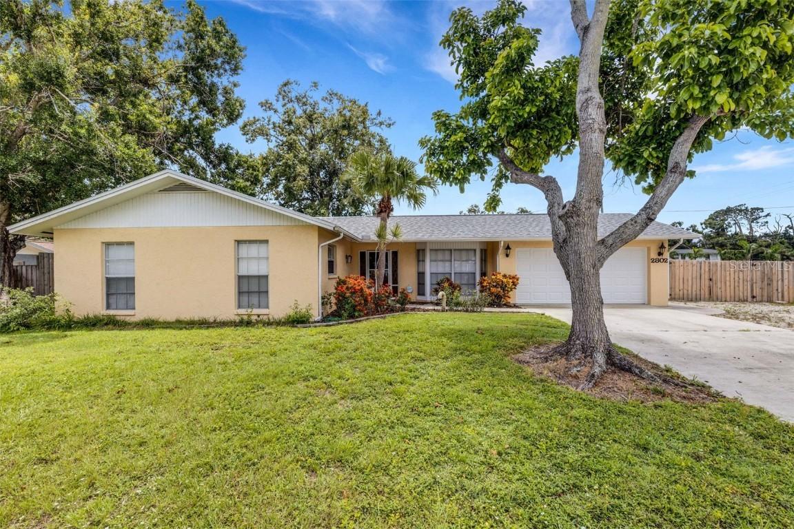2802 Jamaica St., Sarasota, FL 34231