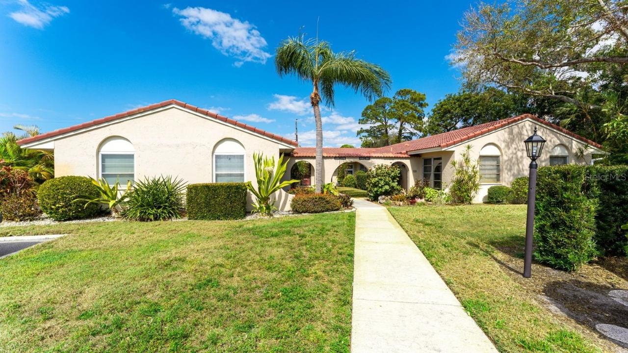 2259 Pueblo Ln. #V38, Sarasota, FL 34231