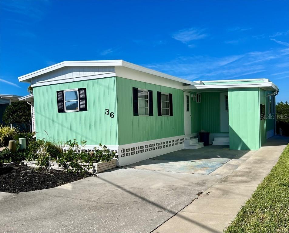 36 N Starboard Dr., Venice, FL 34285