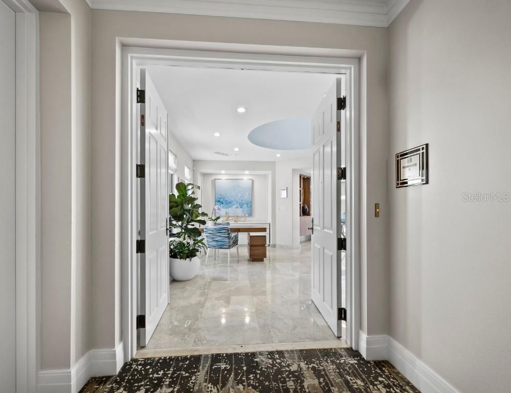 50 Central Ave. #17PHD, Sarasota, FL 34236