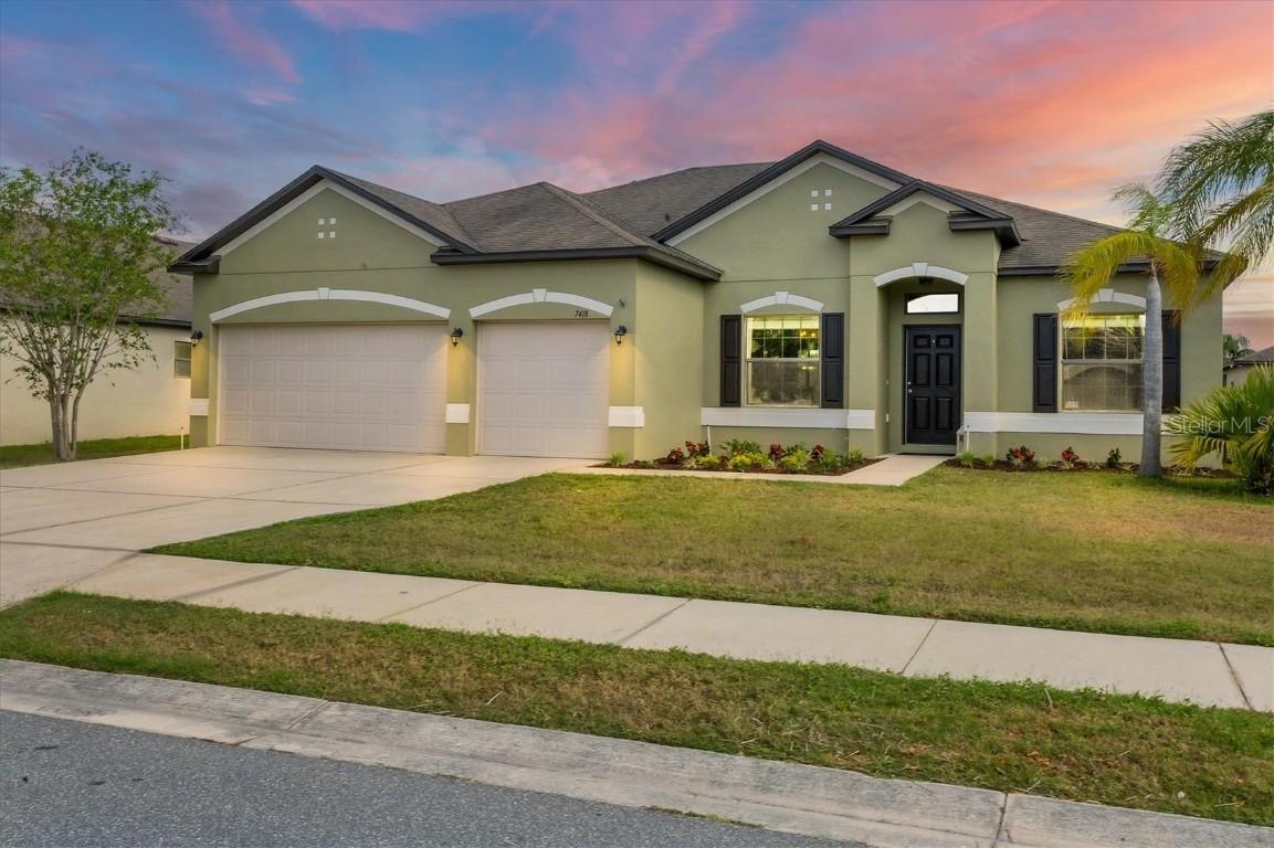 7418 61st St., Palmetto, FL 34221