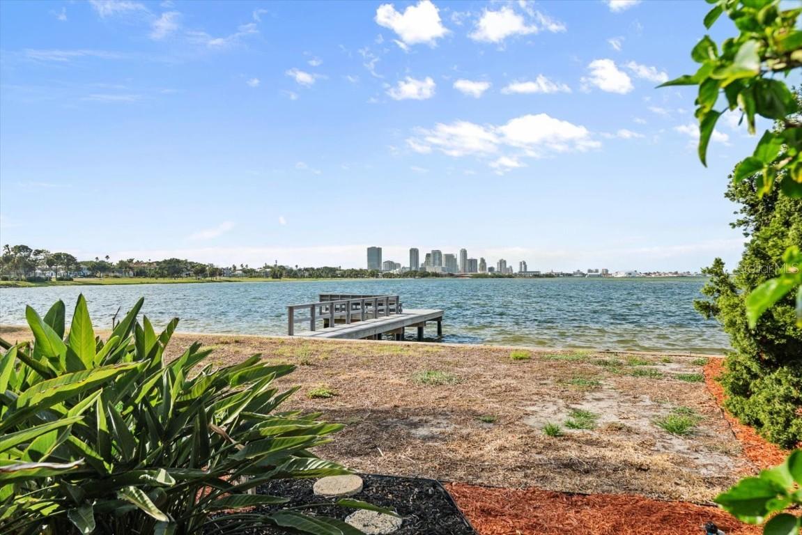 377 22nd Ave., St Petersburg, FL 33705