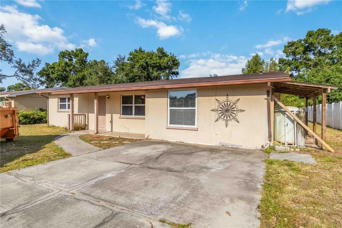 1401 Francis Ave., Sarasota, FL 34232