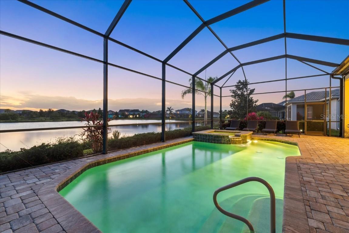3808 Eastham Ln., Lakewood Ranch, FL 34211