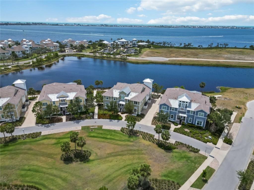 230 Sapphire Lake Dr. #201, Bradenton, FL 34209