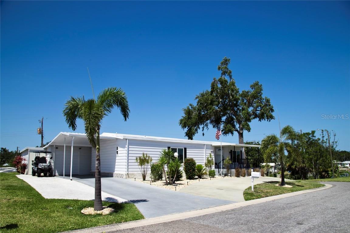4111 E 13th St., Ellenton, FL 34222