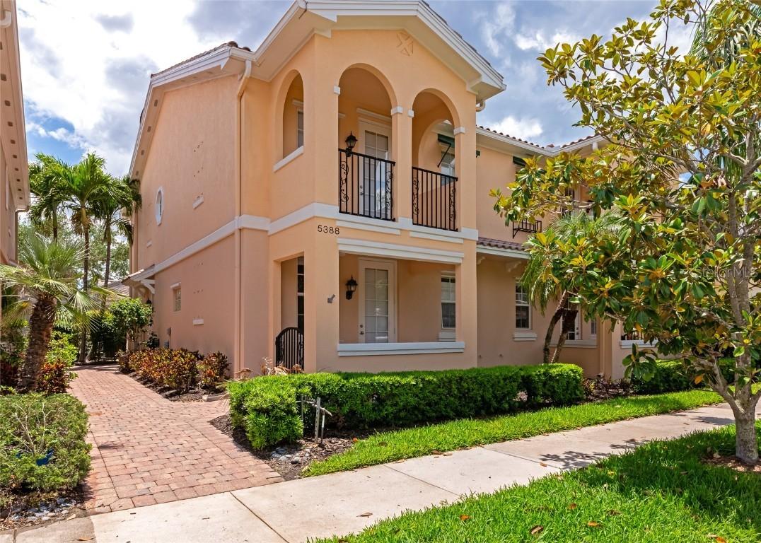 5388 Davini St., Sarasota, FL 34238