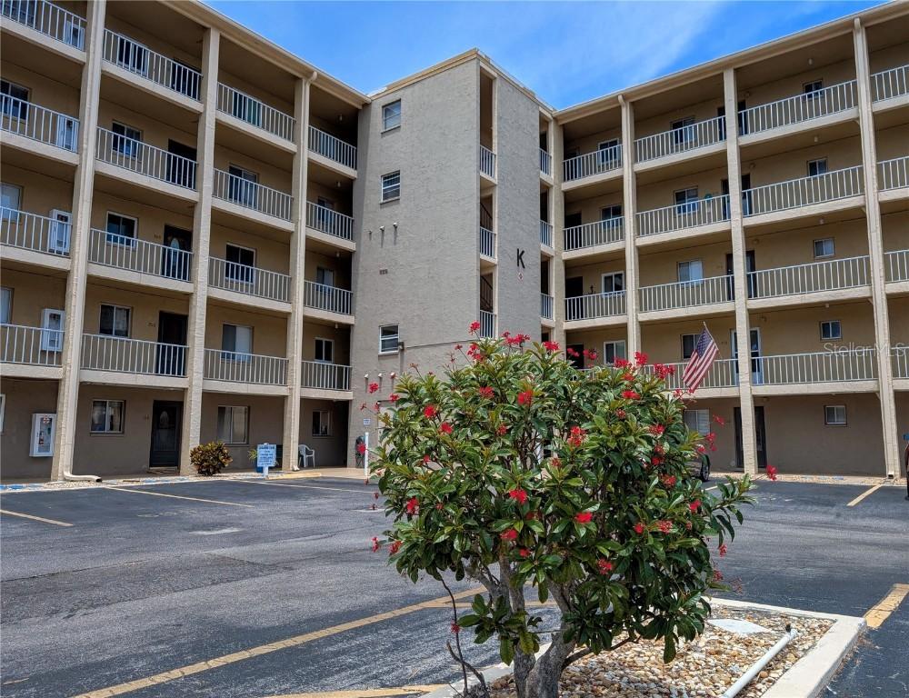 3744 Lake Bayshore Dr. #K-503, Bradenton, FL 34205