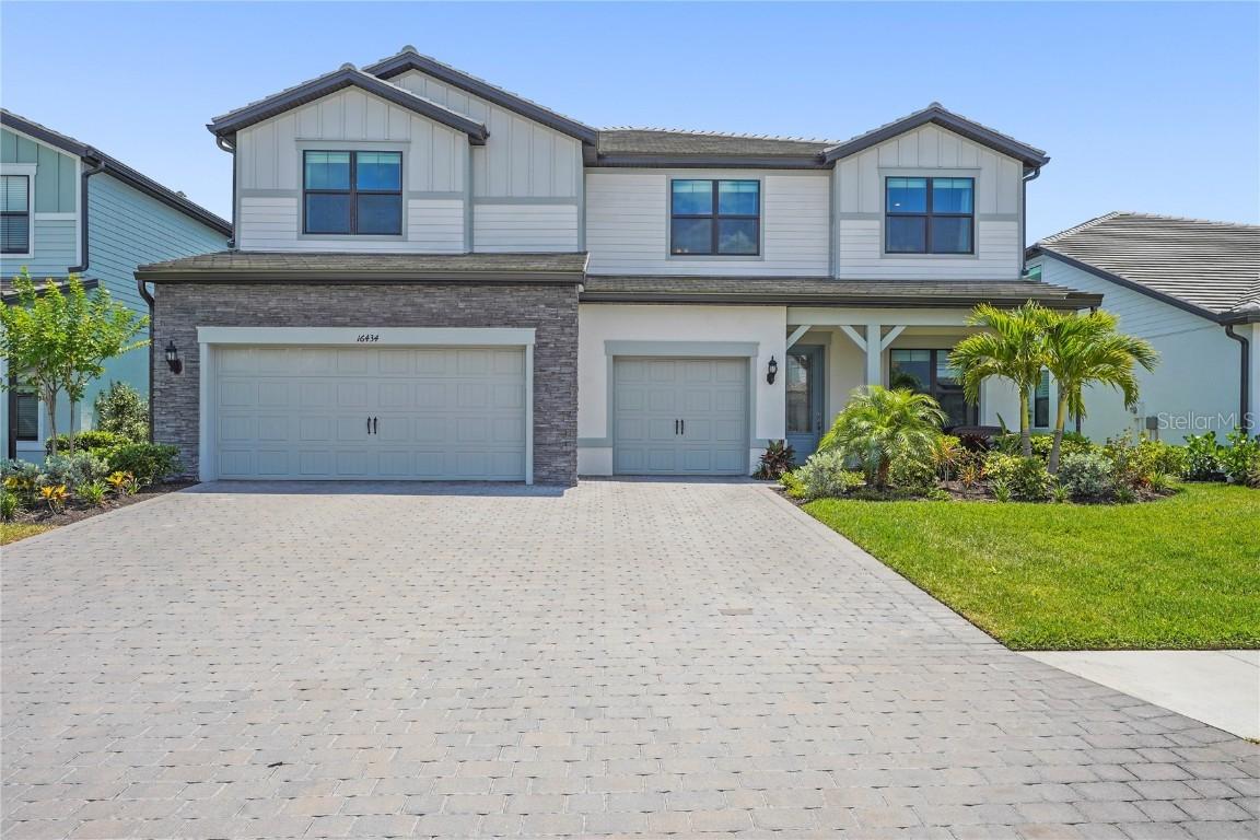16434 Slate Pl., Lakewood Ranch, FL 34211