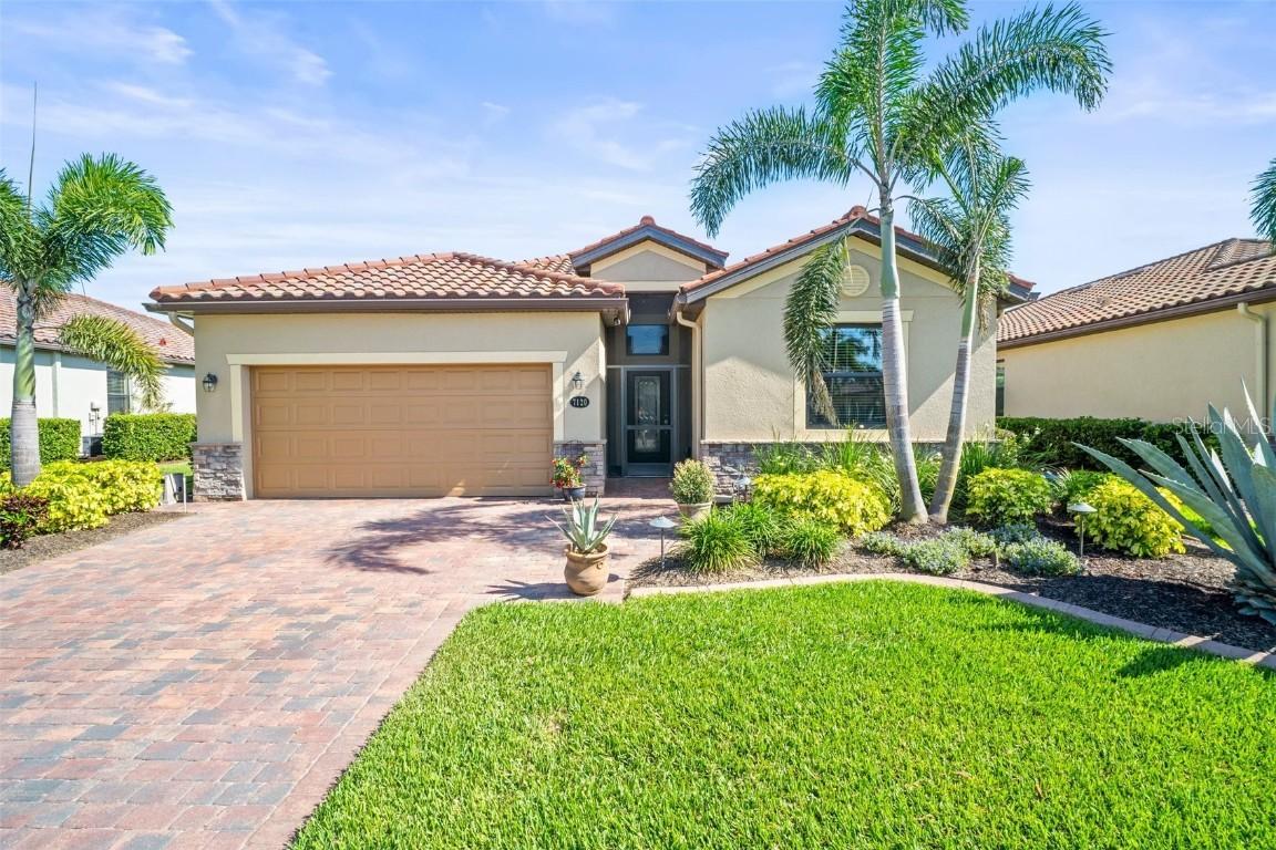 7120 Quiet Creek Dr., Bradenton, FL 34212