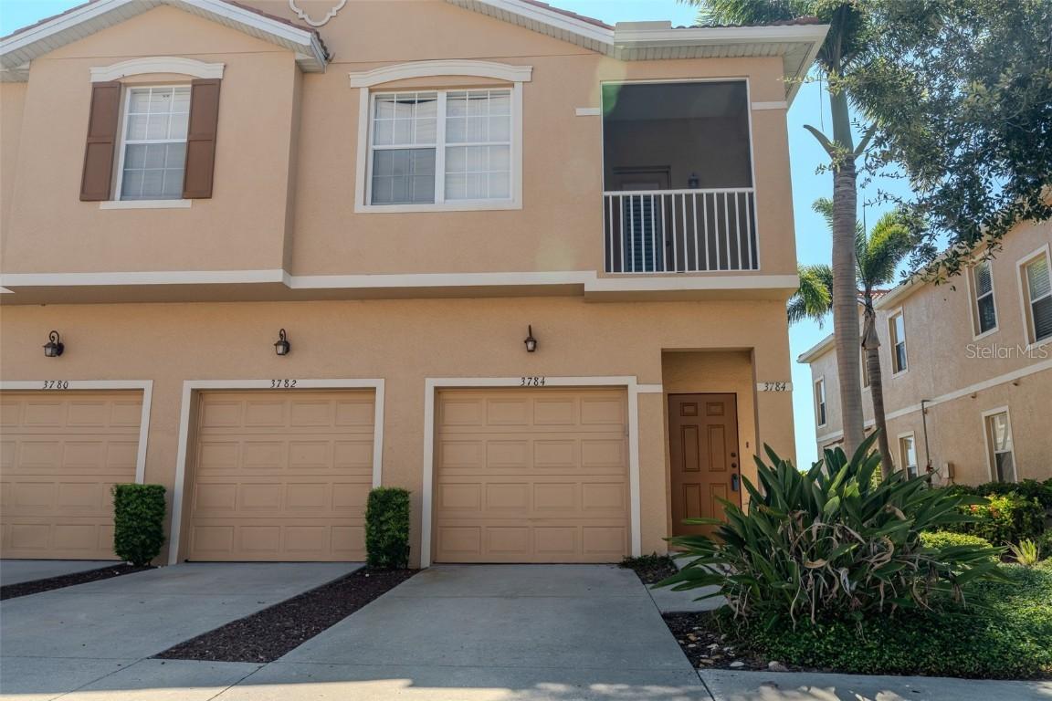 3784 Parkridge Cir. #22-203, Sarasota, FL 34243