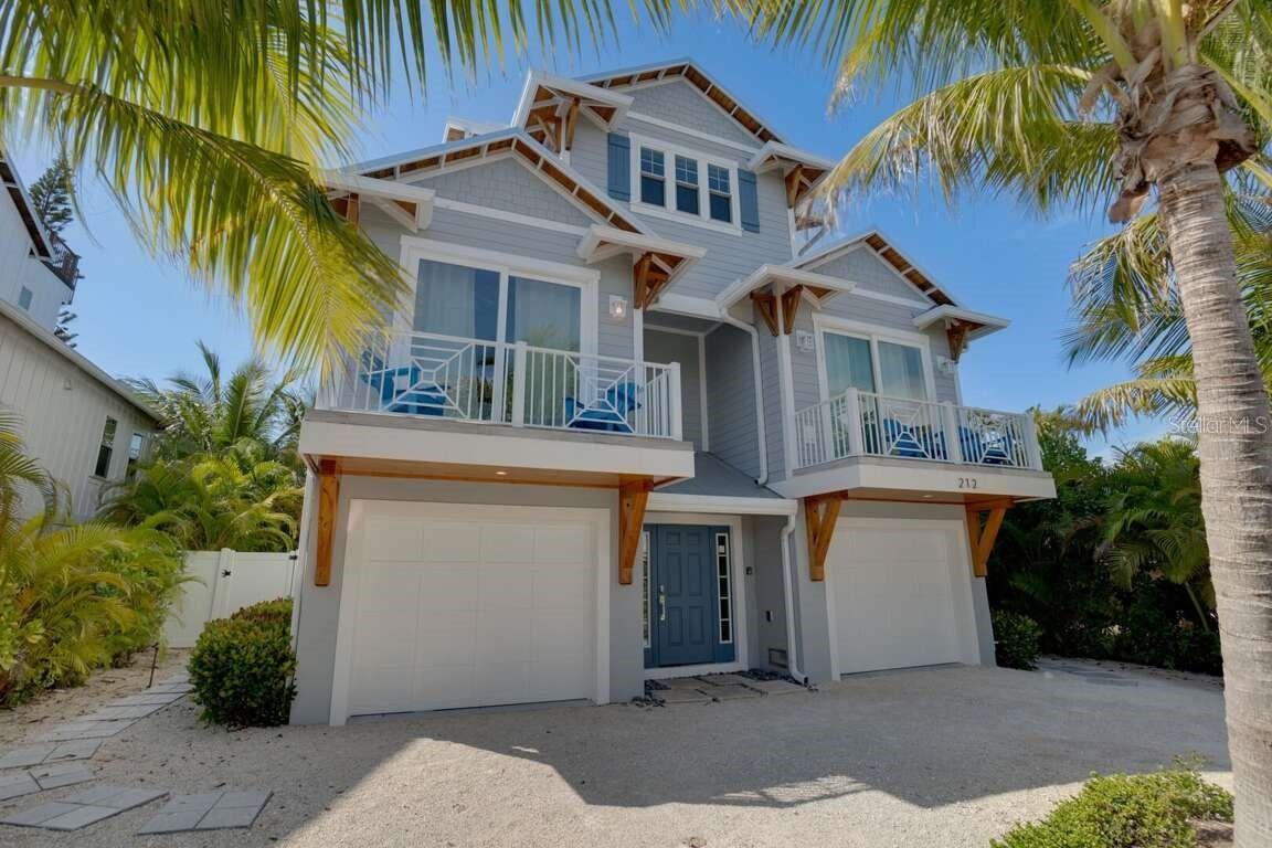212 72nd St., Holmes Beach, FL 34217