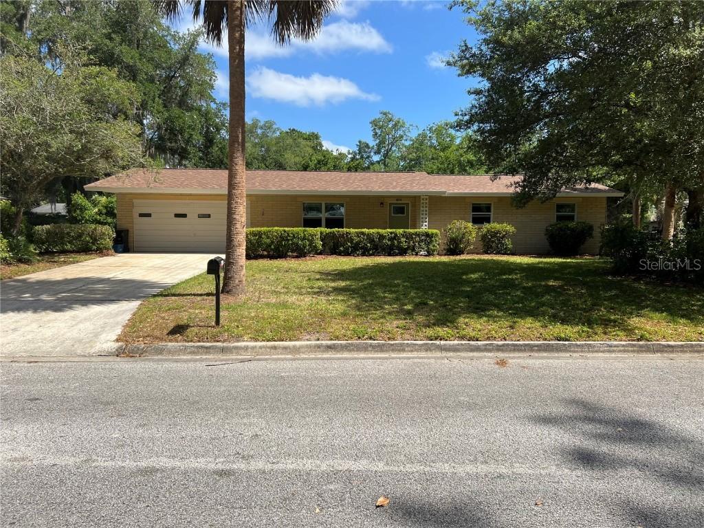 4004 NW 17th Pl., Gainesville, FL 32605