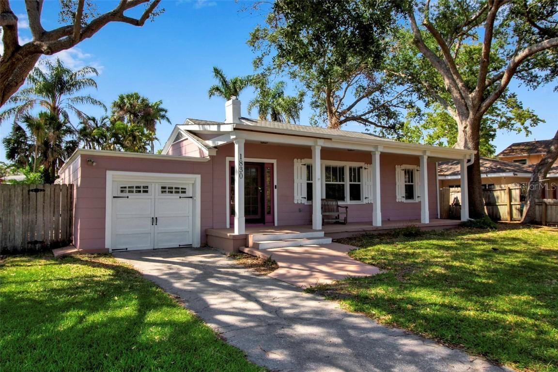 1830 Virginia Dr., Bradenton, FL 34205