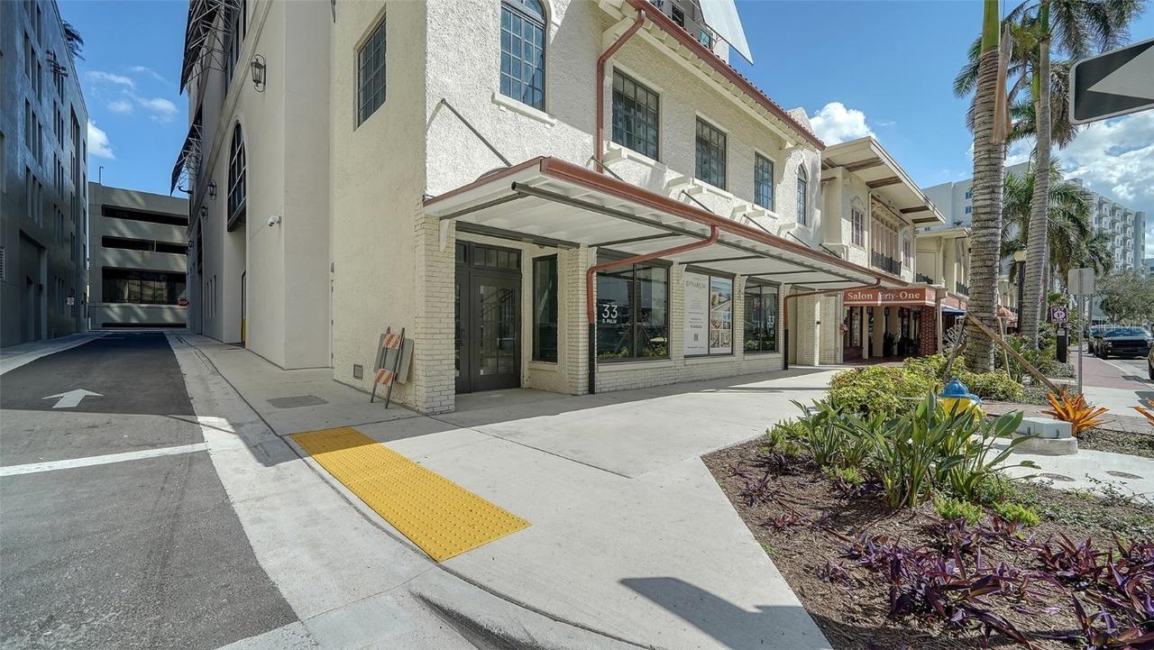33 S Palm Ave. #1403, Sarasota, FL 34236
