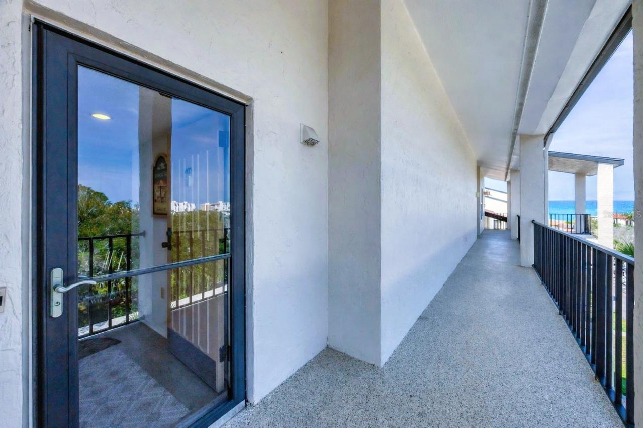 6285 Midnight Pass Rd. #403, Sarasota, FL 34242