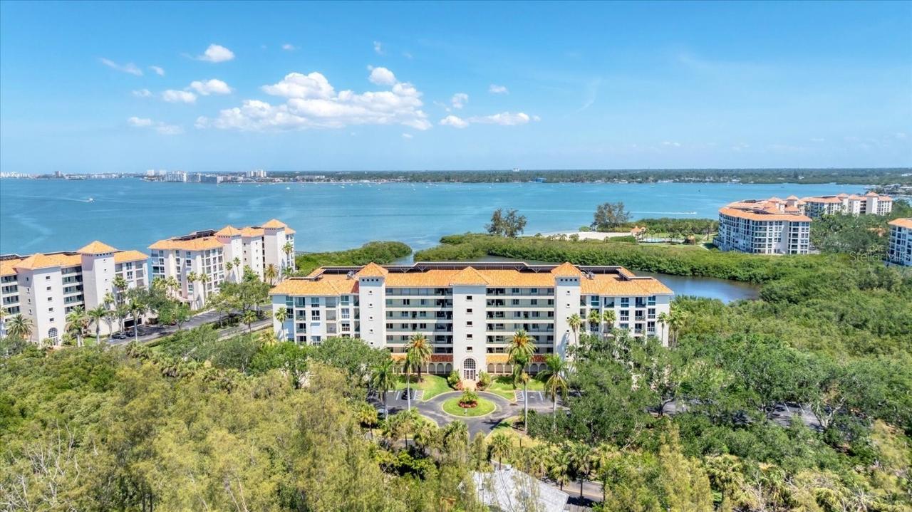 4801 Osprey Dr. #405, St Petersburg, FL 33711
