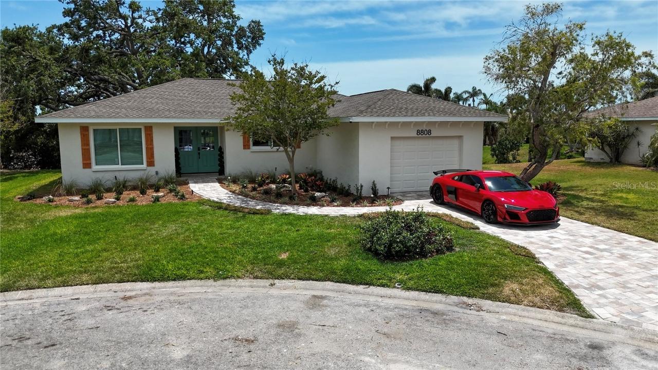 8808 44th Avenue Dr., Bradenton, FL 34210