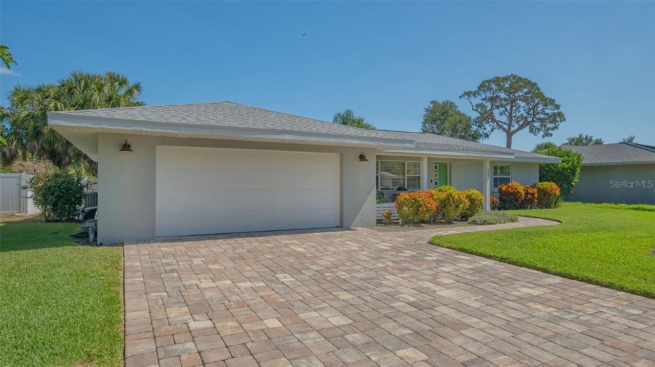 1857 Jasmine Dr., Sarasota, FL 34239