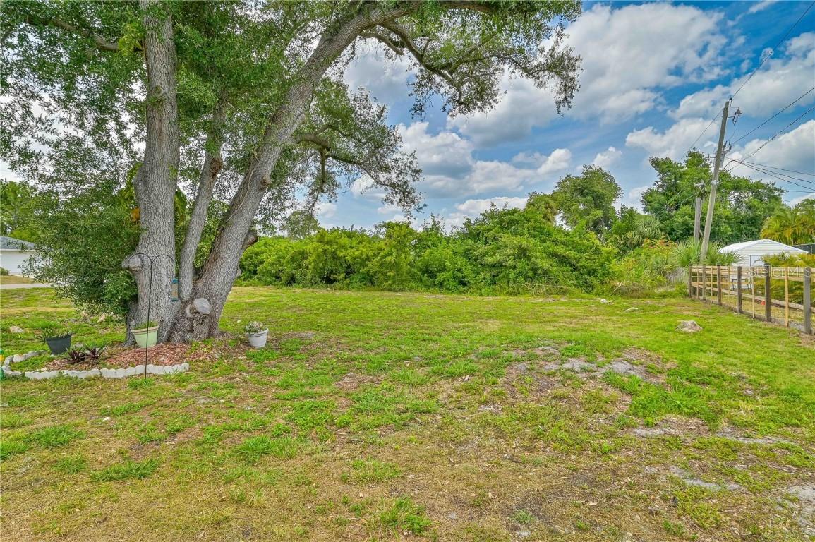 2128 Bendway Dr., Port Charlotte, FL 33948