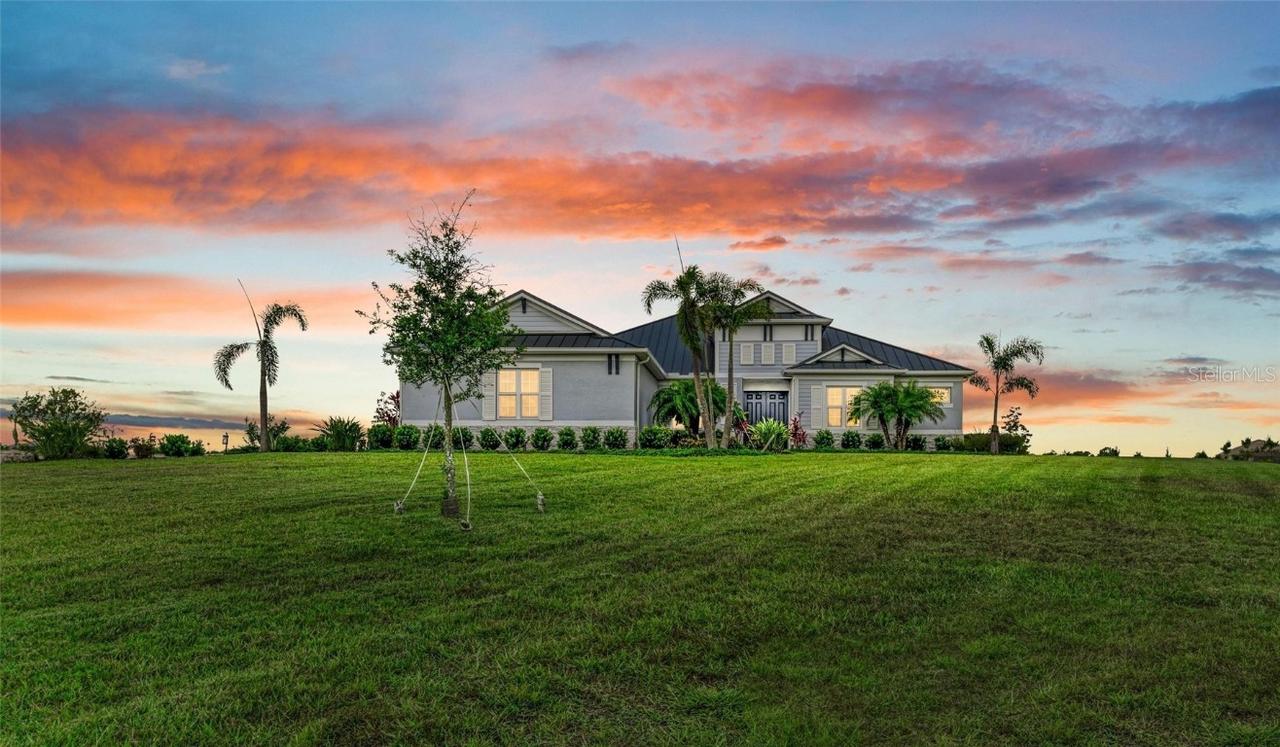 3518 Recurve Cir., Sarasota, FL 34240