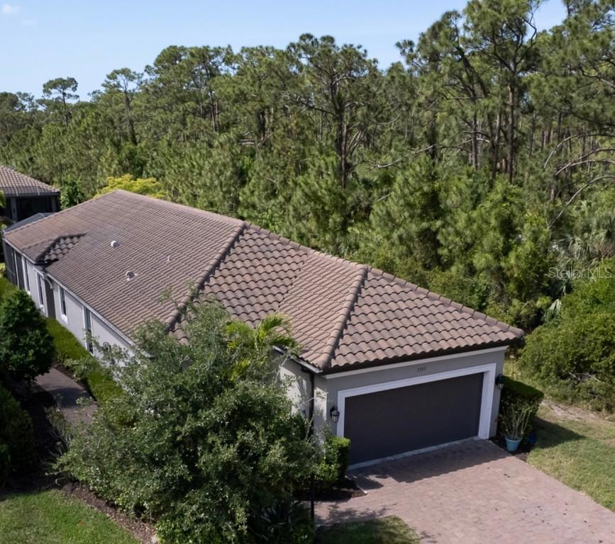 5301 Bartolomeo St., Sarasota, FL 34238