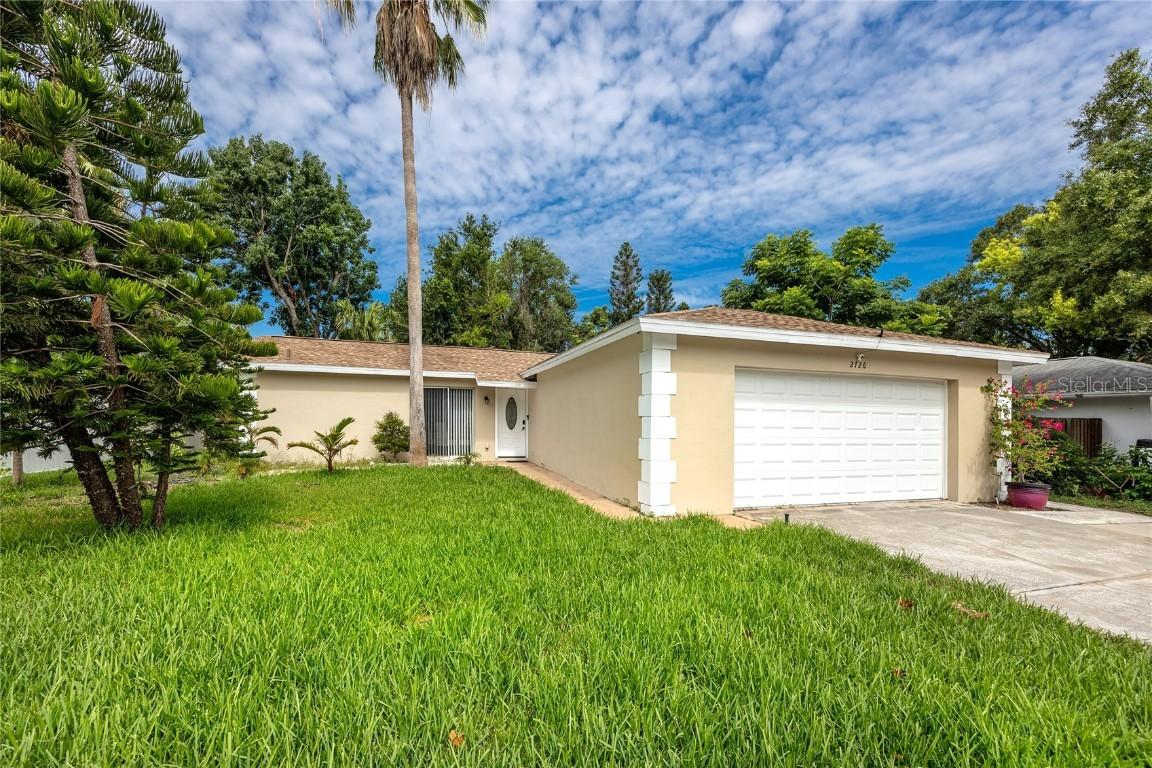 2726 Knoll St., Palm Harbor, FL 34683