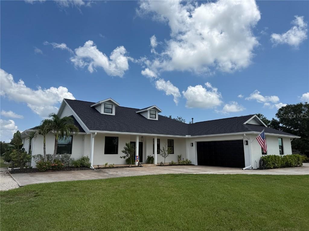22803 67th Ave., Bradenton, FL 34211