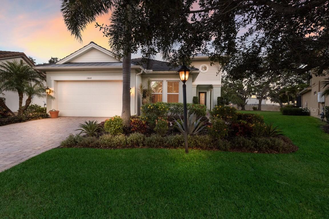 13848 American Prairie Pl., Lakewood Ranch, FL 34211