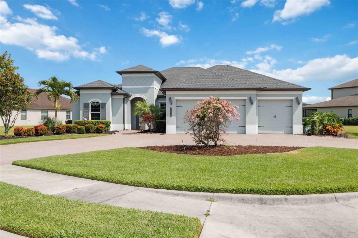 308 Chantilly Tr., Bradenton, FL 34212